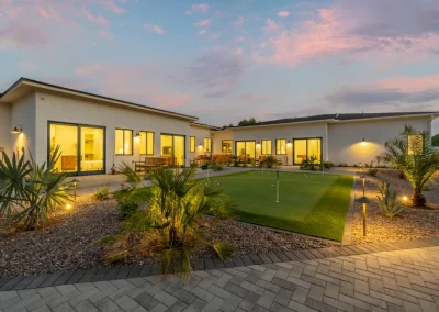Assisted Living Paradise Valley Hummingbird Backyard Golf Course