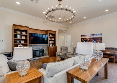 Vista Living Assisted Living Camelback View Living Room with Chandelier